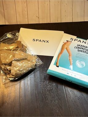 SPANX Women Compression Sheer Socks — Tan